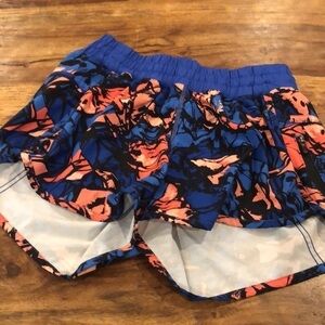 Lululemon Tracker Shorts in Paint Storm Harbor Blue Multi 6